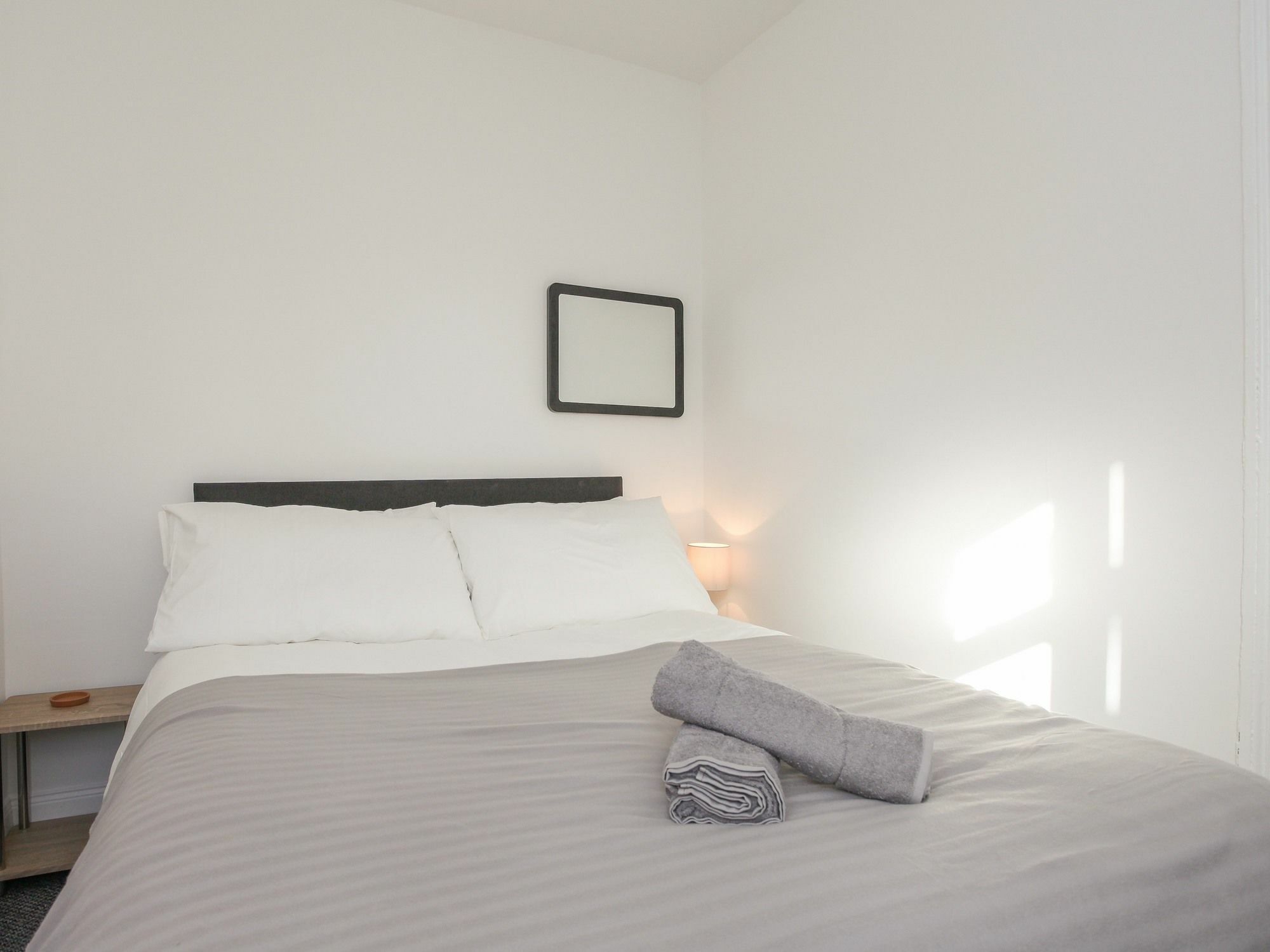Kingston Serviced Accommodation - Donegall Avenue Белфаст Экстерьер фото