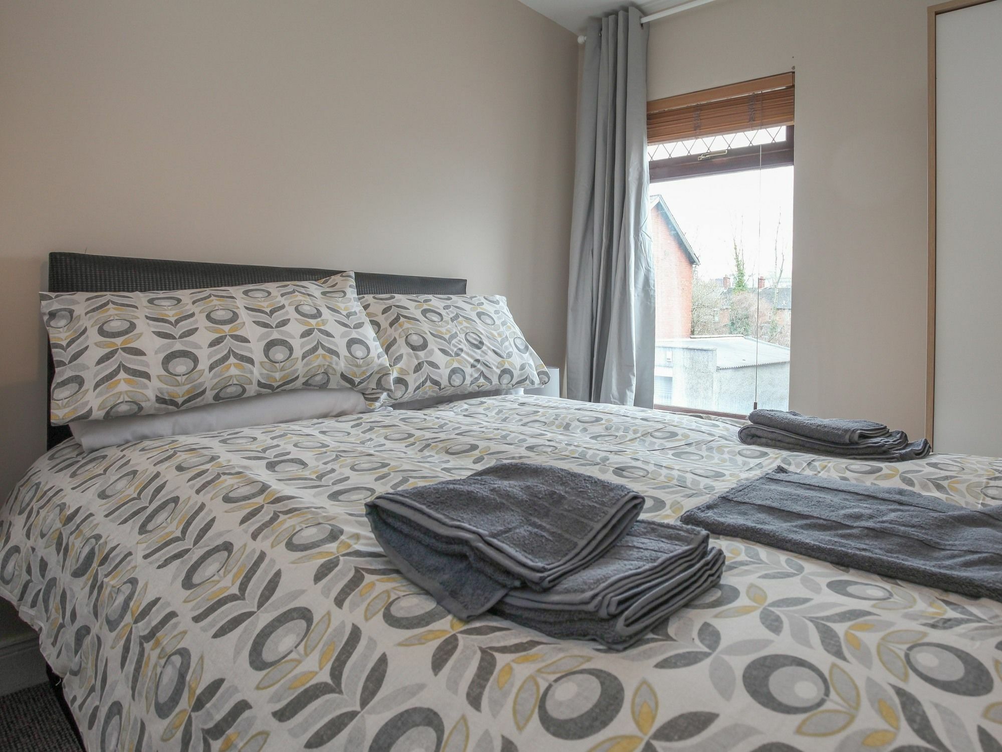 Kingston Serviced Accommodation - Donegall Avenue Белфаст Экстерьер фото